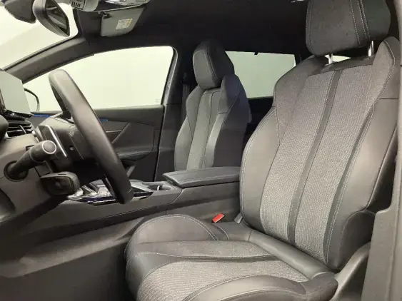 PEUGEOT 5008 II - voiture d'occasion - Photo 17