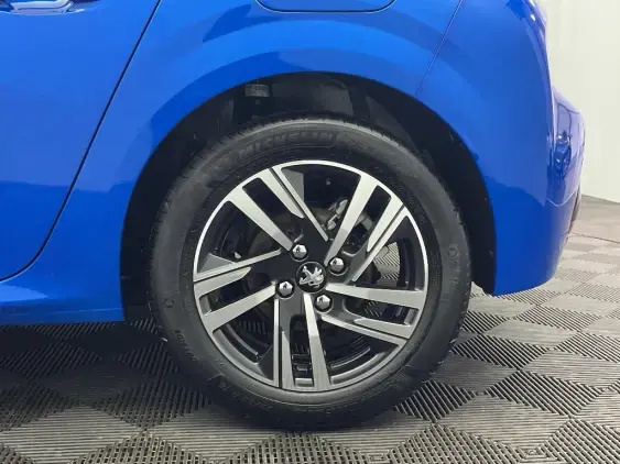 PEUGEOT 208 II - voiture d'occasion - Photo 22
