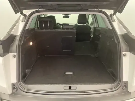 PEUGEOT 3008 II - voiture d'occasion - Photo 16