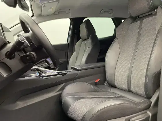 PEUGEOT 3008 II - voiture d'occasion - Photo 17