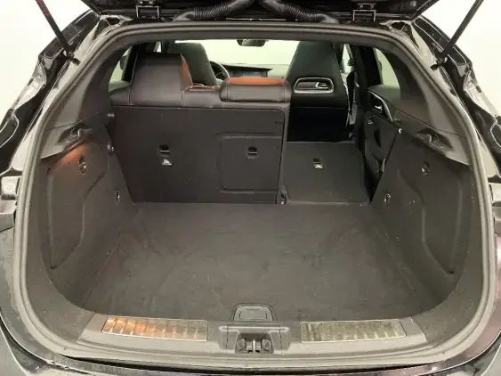 INFINITI Q30 - voiture d'occasion - Photo 15