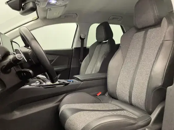 PEUGEOT 3008 II - voiture d'occasion - Photo 17