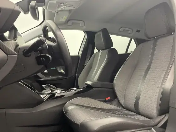 PEUGEOT 2008 II - voiture d'occasion - Photo 16