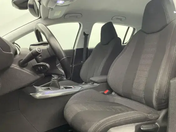 PEUGEOT 308 II - voiture d'occasion - Photo 18