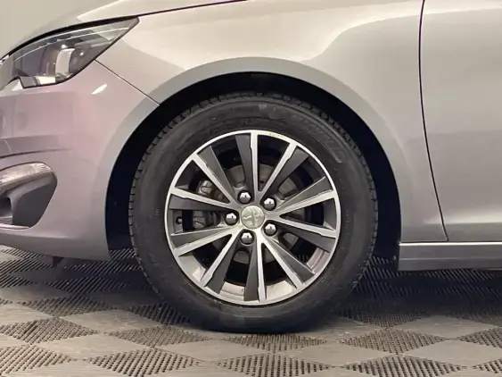 PEUGEOT 308 II - voiture d'occasion - Photo 23