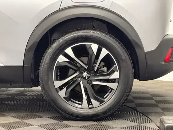 PEUGEOT 2008 ELECTRIQUE II - voiture d'occasion - Photo 23