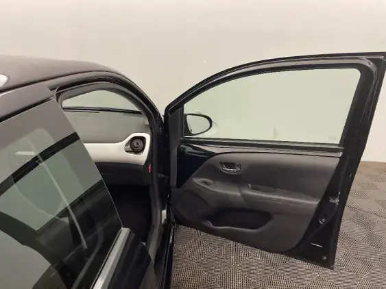 PEUGEOT 108 - voiture d'occasion - Photo 19