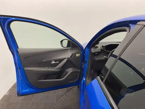PEUGEOT 208 ELECTRIQUE II - voiture d'occasion - Photo 18
