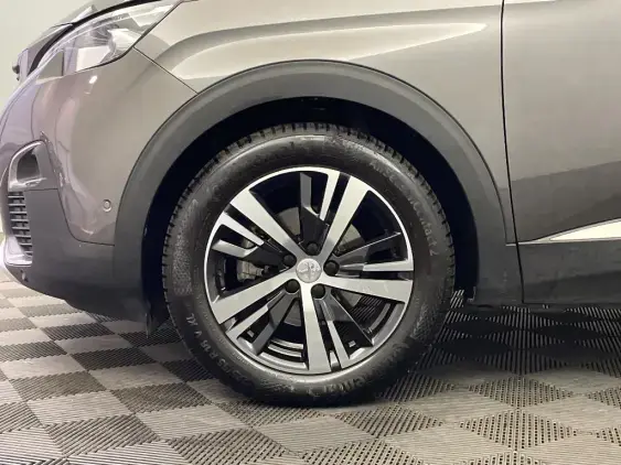 PEUGEOT 3008 II - voiture d'occasion - Photo 23