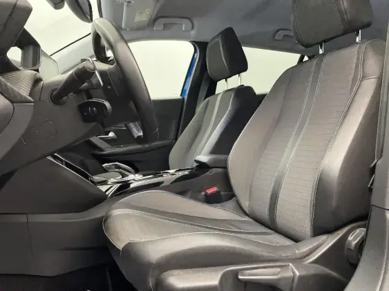 PEUGEOT 2008 II - voiture d'occasion - Photo 16