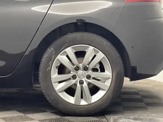 PEUGEOT 308 II - voiture d'occasion - Photo 22