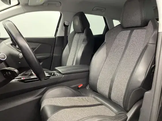 PEUGEOT 3008 II - voiture d'occasion - Photo 17