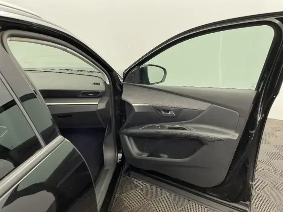 PEUGEOT 3008 II - voiture d'occasion - Photo 19