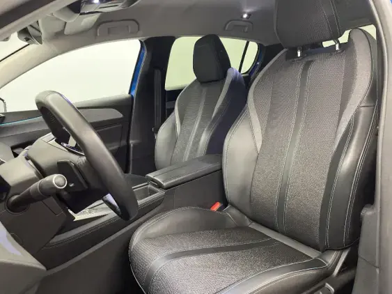 PEUGEOT 308 III - voiture d'occasion - Photo 17