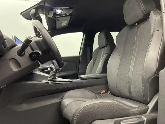 PEUGEOT 3008 II - voiture d'occasion - Photo 17