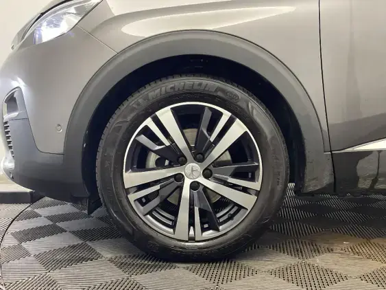 PEUGEOT 3008 II - voiture d'occasion - Photo 23