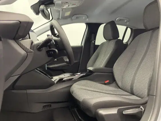 PEUGEOT 208 II - voiture d'occasion - Photo 15