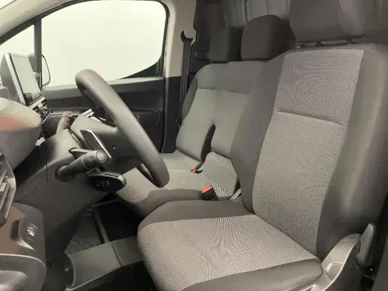 PEUGEOT PARTNER III - voiture d'occasion - Photo 17