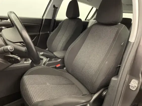 PEUGEOT 308 II - voiture d'occasion - Photo 18