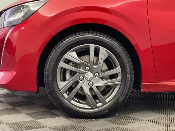 PEUGEOT 208 II - voiture d'occasion - Photo 23