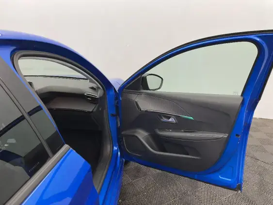PEUGEOT 208 ELECTRIQUE II - voiture d'occasion - Photo 19