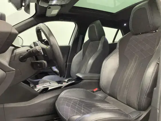 PEUGEOT 2008 II - voiture d'occasion - Photo 17