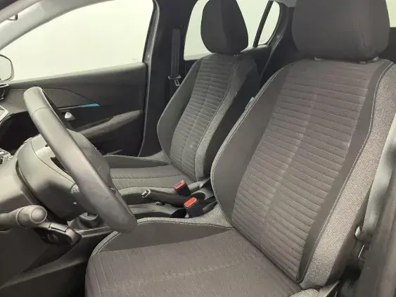 PEUGEOT 208 II - voiture d'occasion - Photo 17