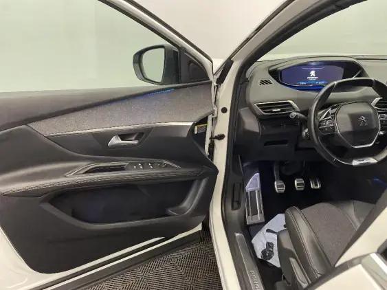 PEUGEOT 3008 II - voiture d'occasion - Photo 19