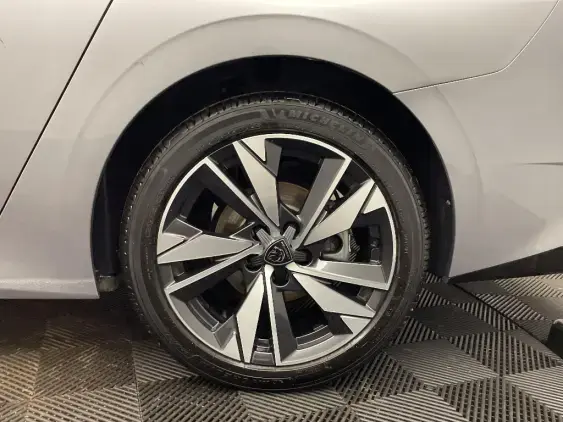 PEUGEOT 308 SW III - voiture d'occasion - Photo 23