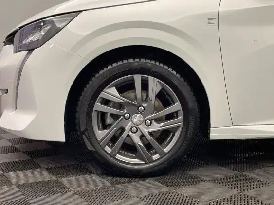 PEUGEOT 208 II - voiture d'occasion - Photo 21