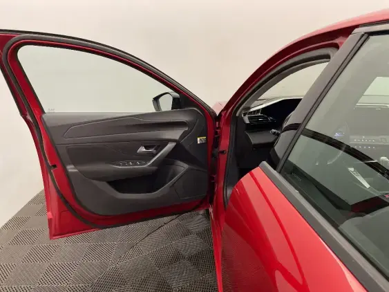 PEUGEOT 308 III - voiture d'occasion - Photo 18