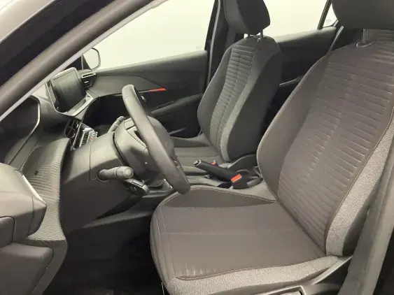 PEUGEOT 208 II - voiture d'occasion - Photo 17