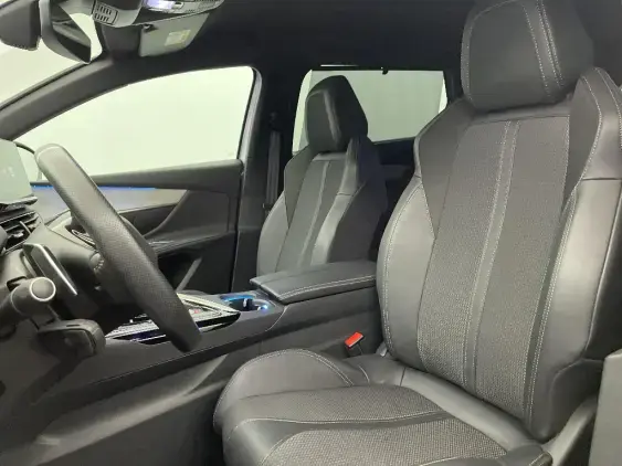 PEUGEOT 5008 II - voiture d'occasion - Photo 17