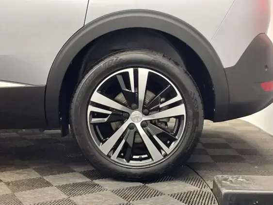 PEUGEOT 5008 II - voiture d'occasion - Photo 23
