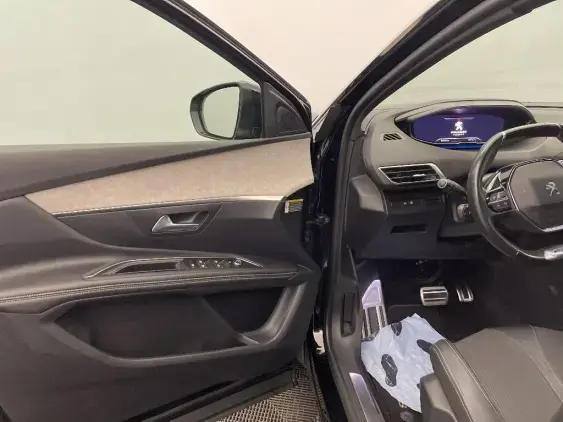 PEUGEOT 3008 II - voiture d'occasion - Photo 19