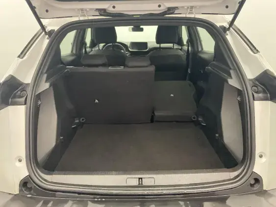 PEUGEOT 2008 II - voiture d'occasion - Photo 16