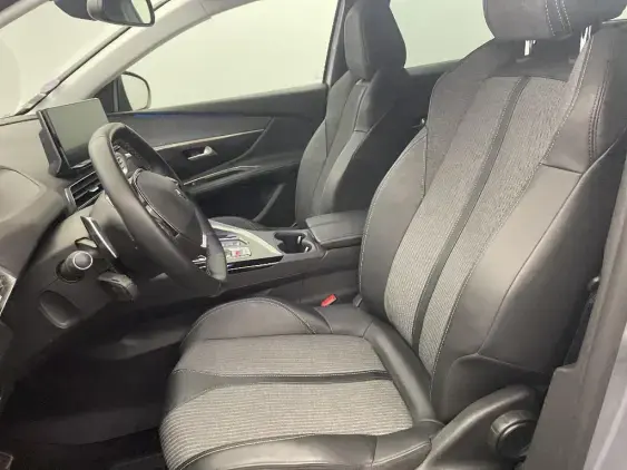 PEUGEOT 3008 II - voiture d'occasion - Photo 18