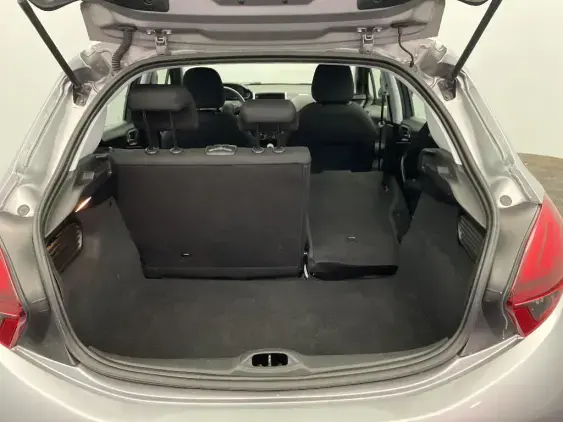 PEUGEOT 208 - voiture d'occasion - Photo 16