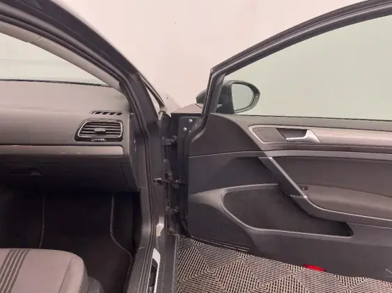 VOLKSWAGEN GOLF VII - voiture d'occasion - Photo 19