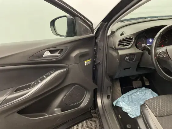 OPEL GRANDLAND X - voiture d'occasion - Photo 18