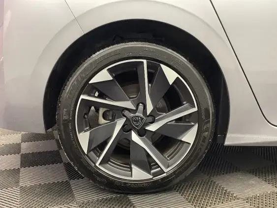 PEUGEOT 308 III - voiture d'occasion - Photo 25