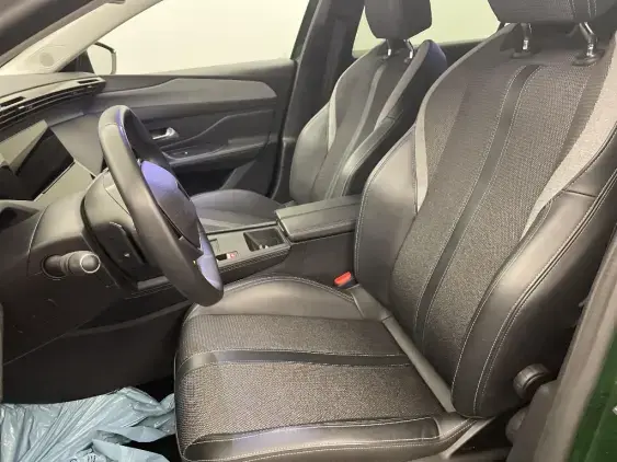 PEUGEOT 308 III - voiture d'occasion - Photo 17