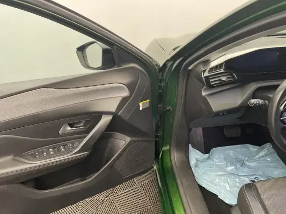 PEUGEOT 308 III - voiture d'occasion - Photo 18