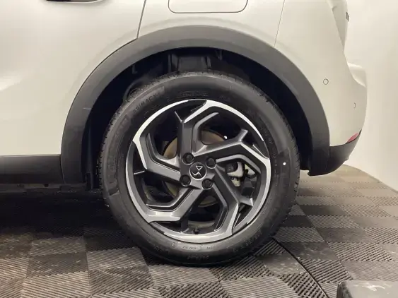DS DS 3 CROSSBACK I - voiture d'occasion - Photo 23