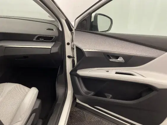 PEUGEOT 3008 II - voiture d'occasion - Photo 20