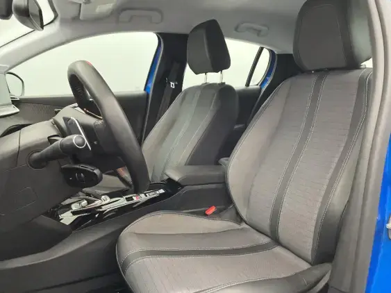 PEUGEOT 208 II - voiture d'occasion - Photo 18