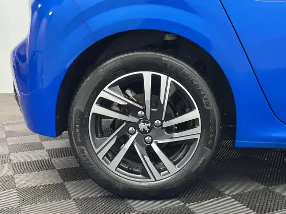 PEUGEOT 208 II - voiture d'occasion - Photo 25