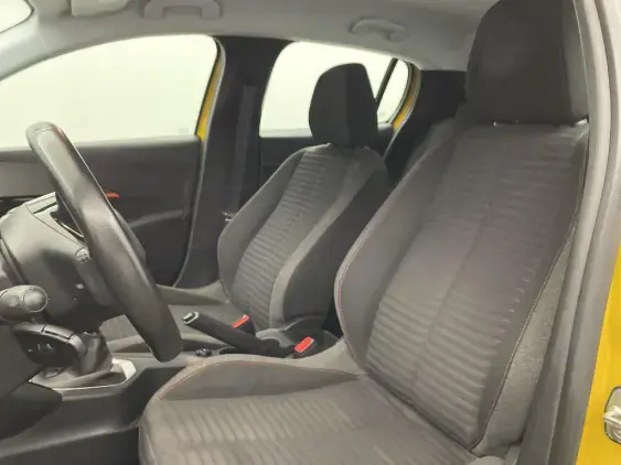 PEUGEOT 208 II - voiture d'occasion - Photo 17