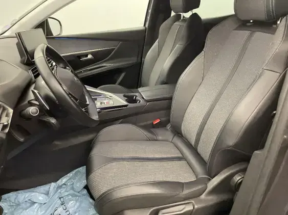 PEUGEOT 3008 II - voiture d'occasion - Photo 17