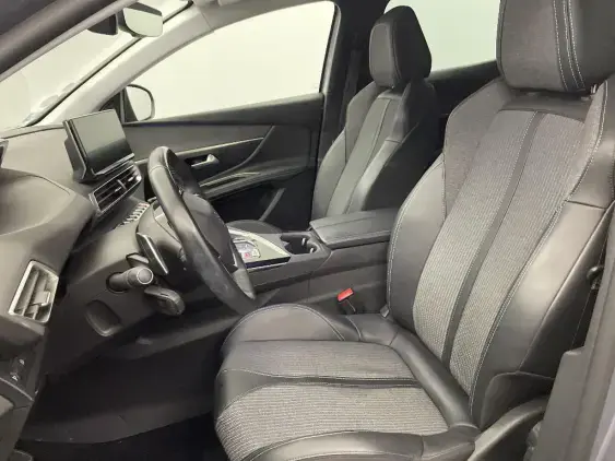 PEUGEOT 3008 II - voiture d'occasion - Photo 17